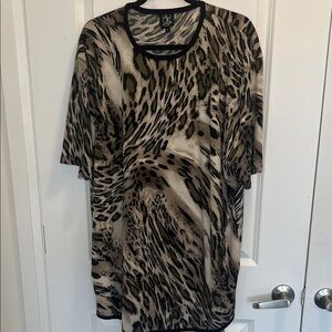 Men’s Wild Patterned Short Sleeve Top